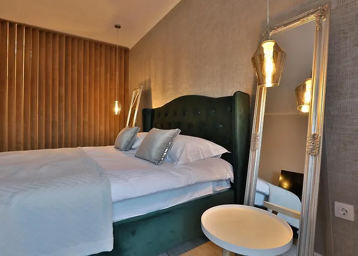 Apartment Ada Homes B46